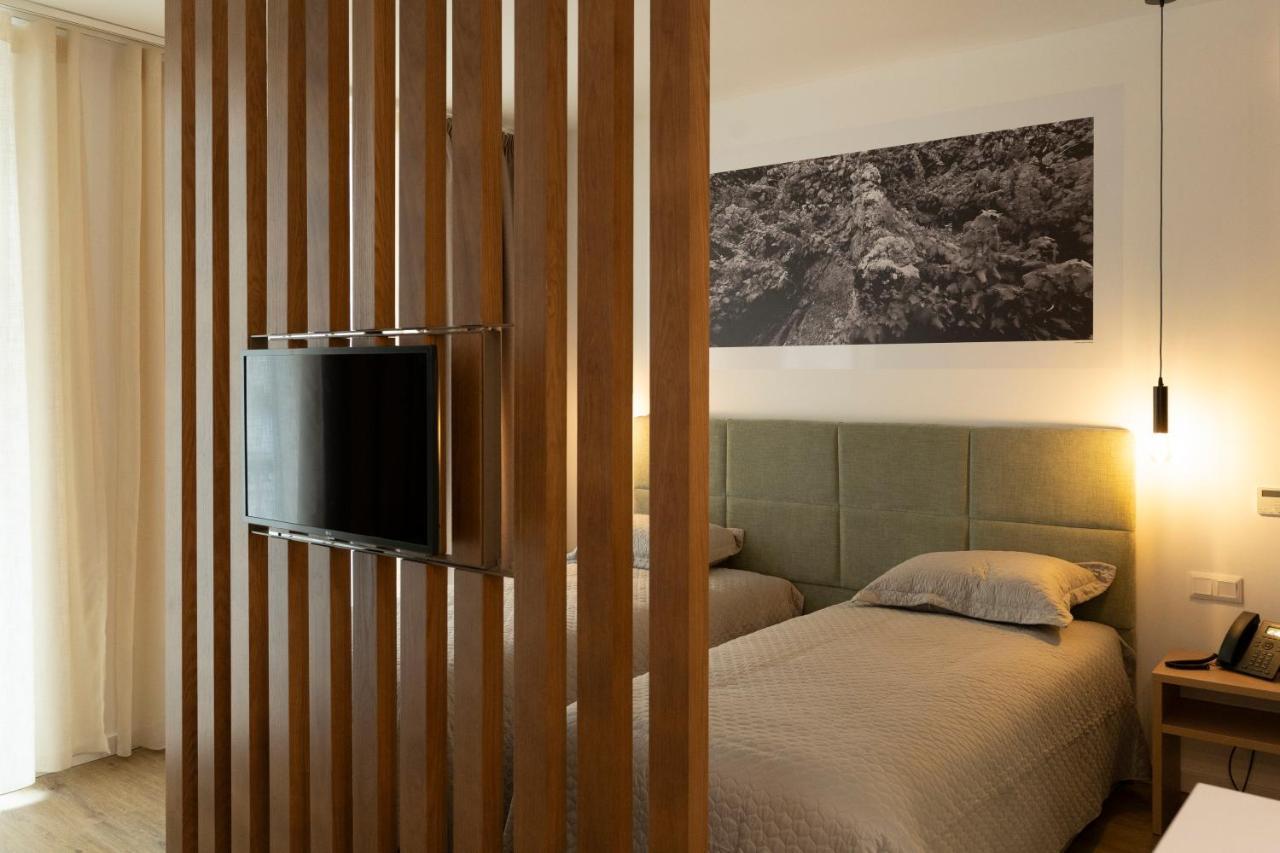 Horta Bay Lejlighedshotel Eksteriør billede
