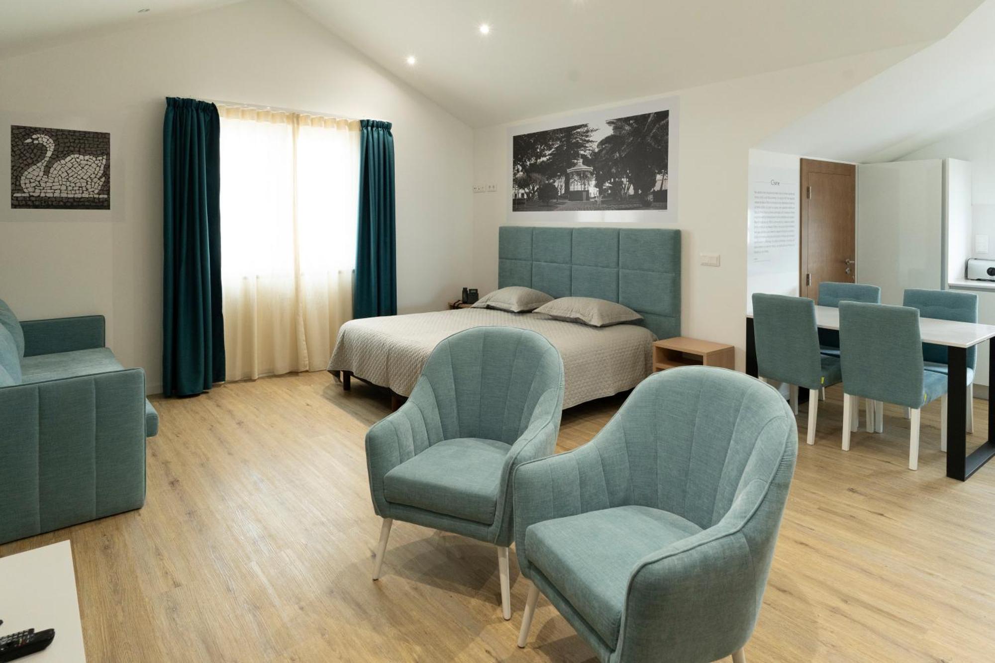 Horta Bay Lejlighedshotel Eksteriør billede
